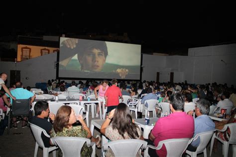 cine de verano tomares|Cartelera Cinema Tomares